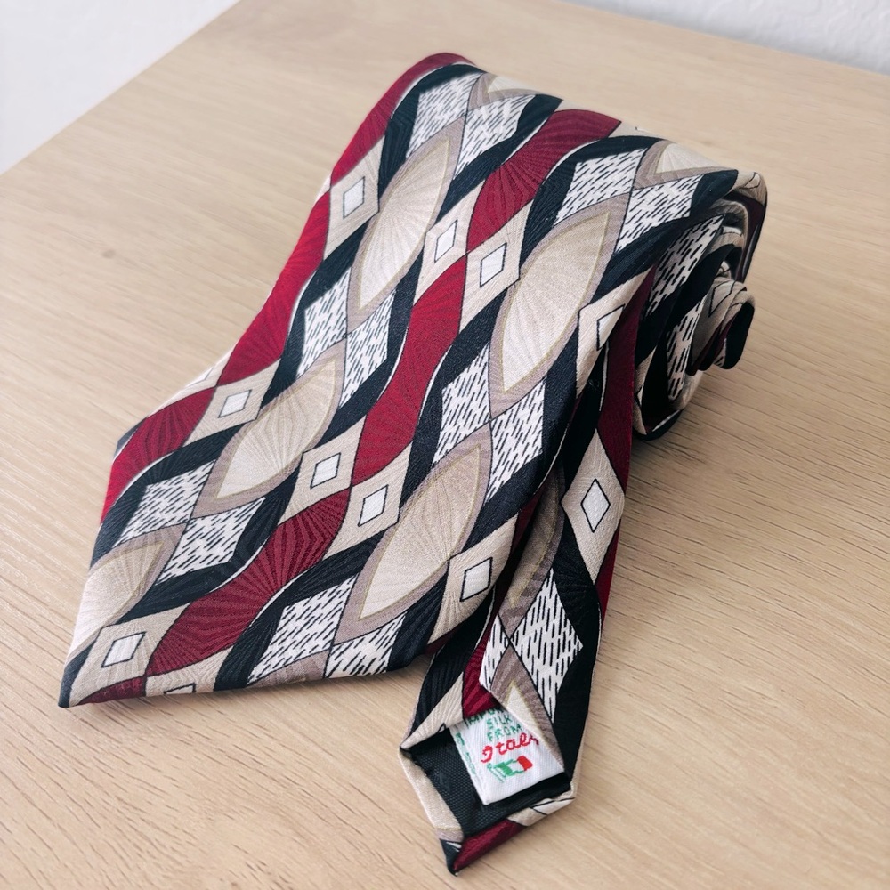 Emilio Pucci Red and Black Tie with Geometric Stripes